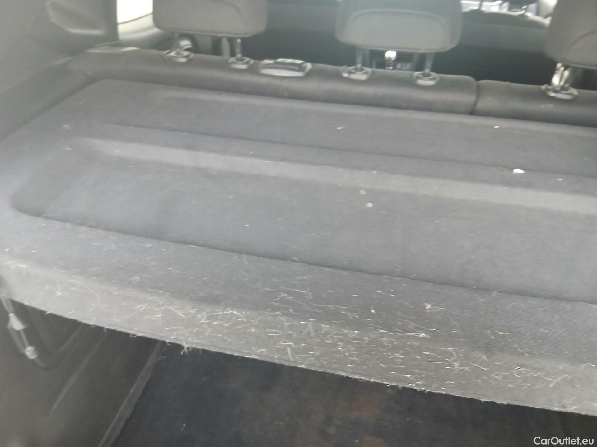  Jeep  Patriot JEEP Renegade / 2014 / 5P / todoterreno Limited 1.0G 88kW (120CV) 4x2 #44