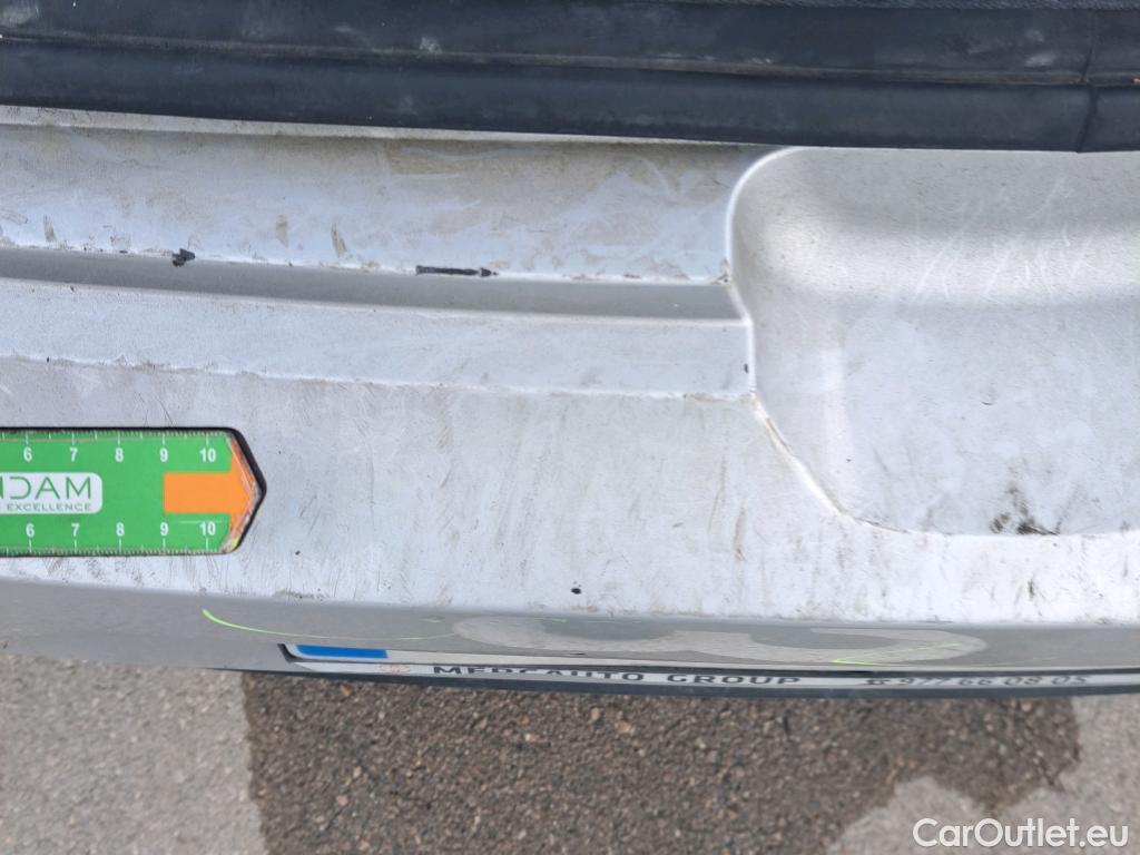  KIA  Niro KIA e- / 2016 / 5P / crossover e- 150kW Emotion (Long Range) #29