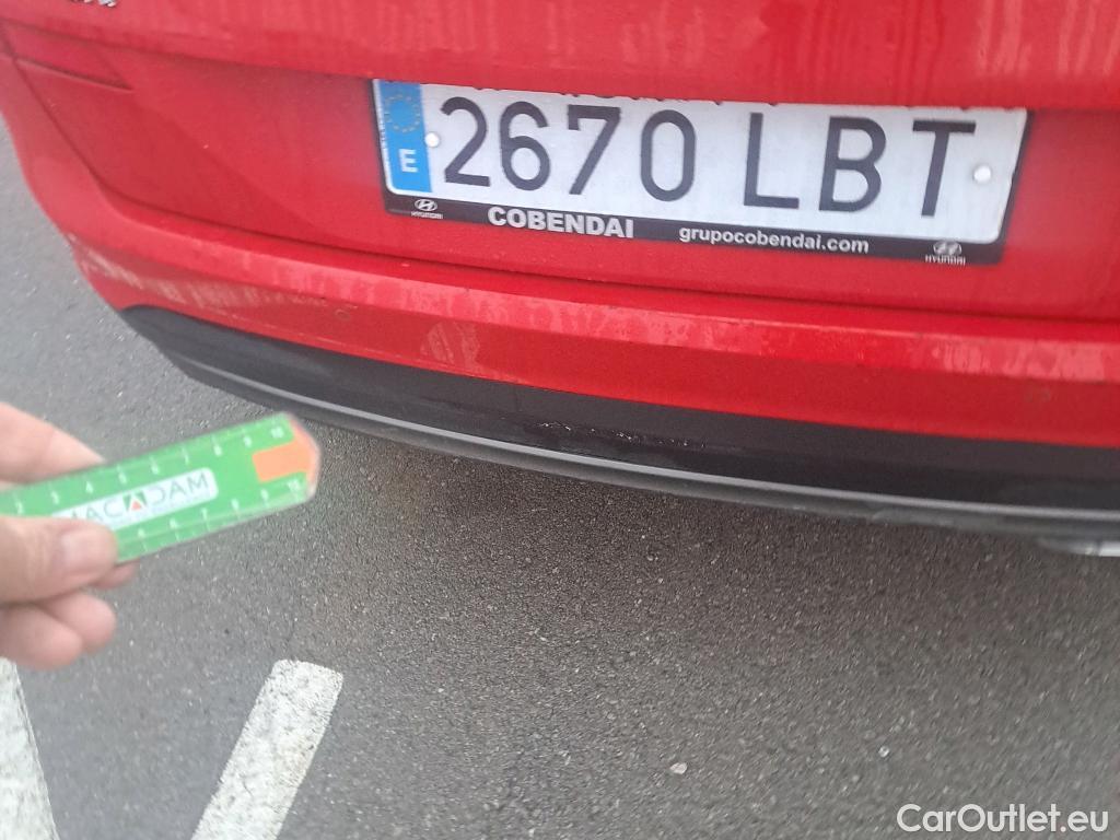  Hyundai  Tucson HYUNDAI  / 2018 / 5P / todoterreno 1.6 CRDI 85kW (116CV) 48V SLE 4X2(SP)(SL) #39