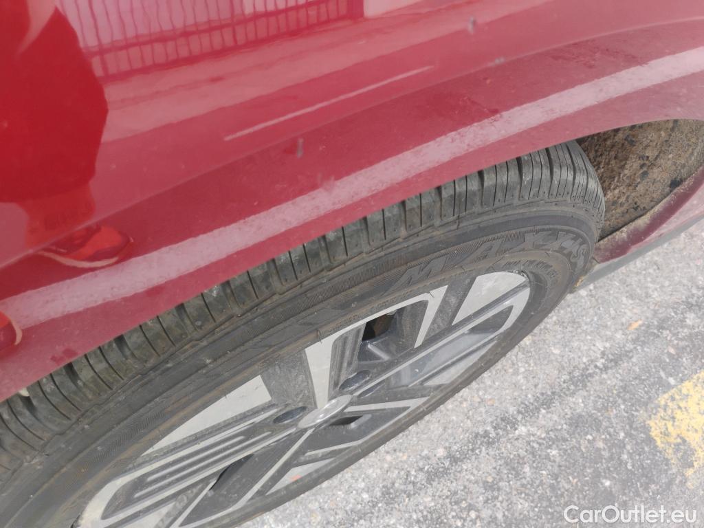  Hyundai  Konna HYUNDAI Kona / 2020 / 5P / todoterreno 150kW EV Maxx #3