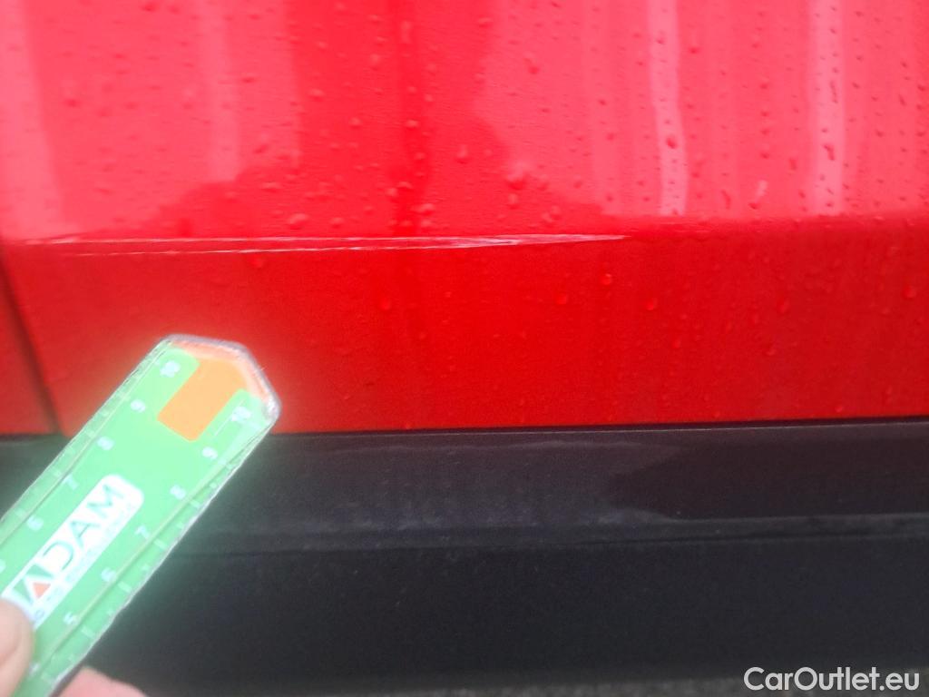  Hyundai  Tucson HYUNDAI  / 2018 / 5P / todoterreno 1.6 CRDI 85kW (116CV) 48V SLE 4X2(SP)(SL) #10