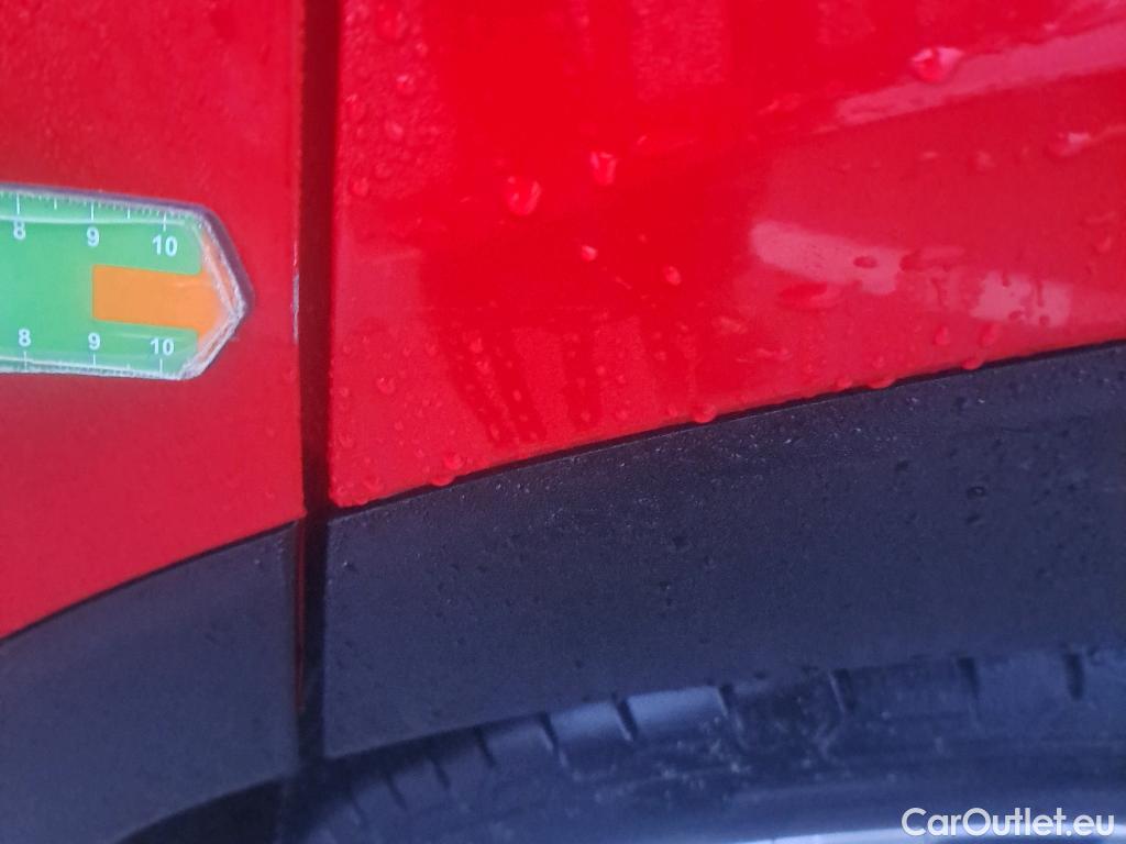  Hyundai  Tucson HYUNDAI  / 2018 / 5P / todoterreno 1.6 CRDI 85kW (116CV) 48V SLE 4X2(SP)(SL) #12