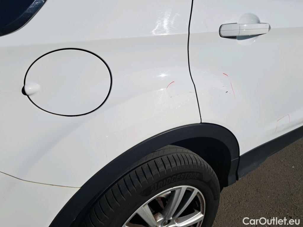  Ford  Kuga FORD  / 2016 / 5P / todoterreno 1.5 EcoBoost 88kW 4x2 Trend+ (CX) #40