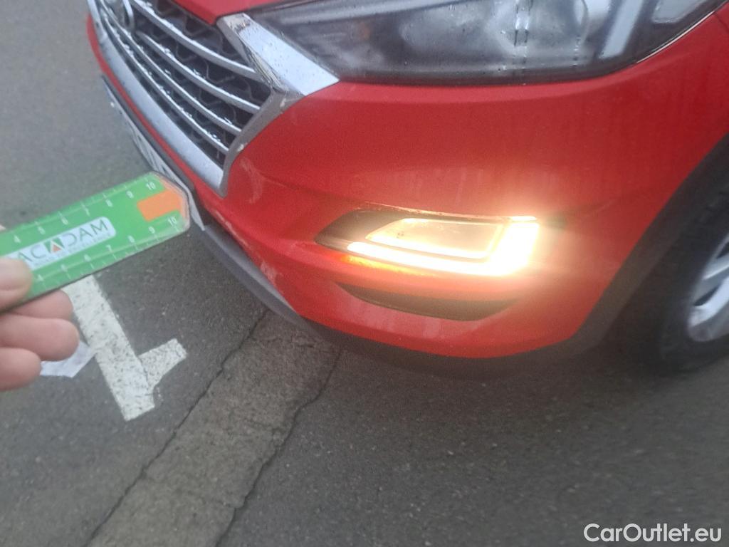  Hyundai  Tucson HYUNDAI  / 2018 / 5P / todoterreno 1.6 CRDI 85kW (116CV) 48V SLE 4X2(SP)(SL) #33