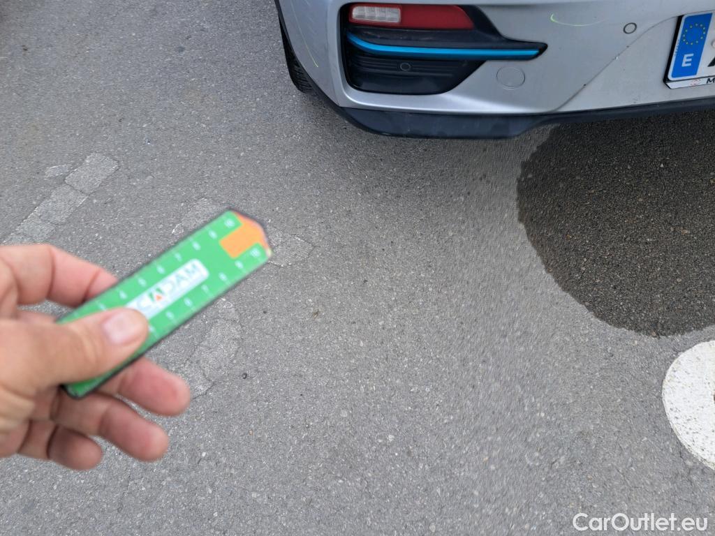  KIA  Niro KIA e- / 2016 / 5P / crossover e- 150kW Emotion (Long Range) #52