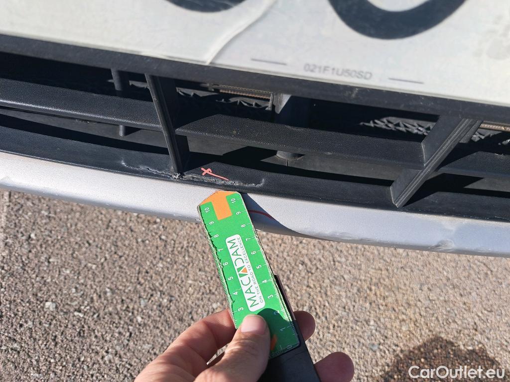  Ford  Kuga FORD  / 2016 / 5P / todoterreno 1.5 EcoBoost 88kW 4x2 Trend+ (CX) #9