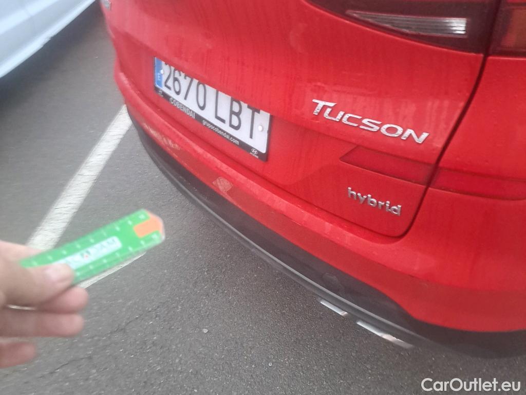  Hyundai  Tucson HYUNDAI  / 2018 / 5P / todoterreno 1.6 CRDI 85kW (116CV) 48V SLE 4X2(SP)(SL) #35