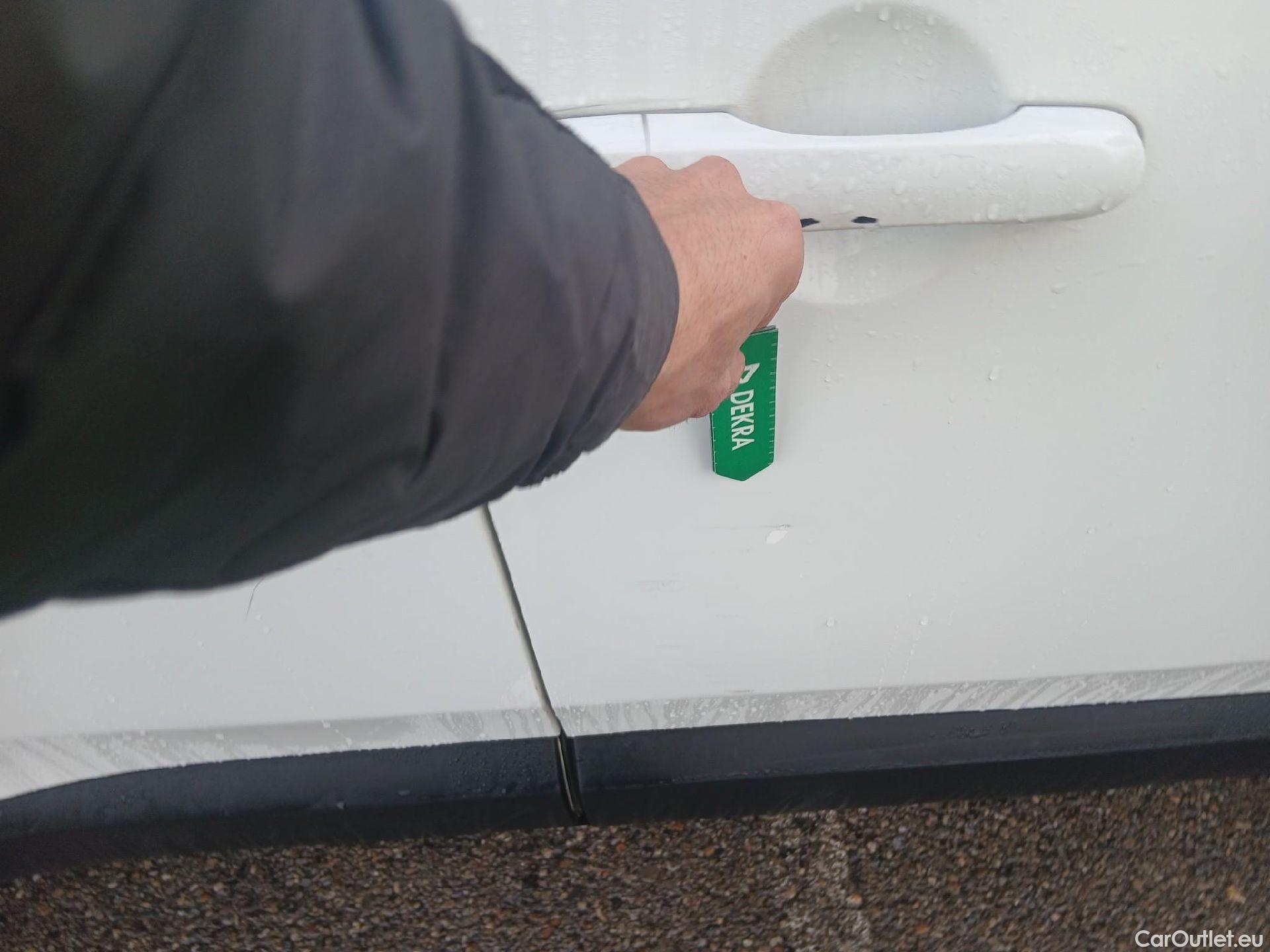  Jeep  Patriot JEEP Renegade / 2014 / 5P / todoterreno Limited 1.0G 88kW (120CV) 4x2 #31