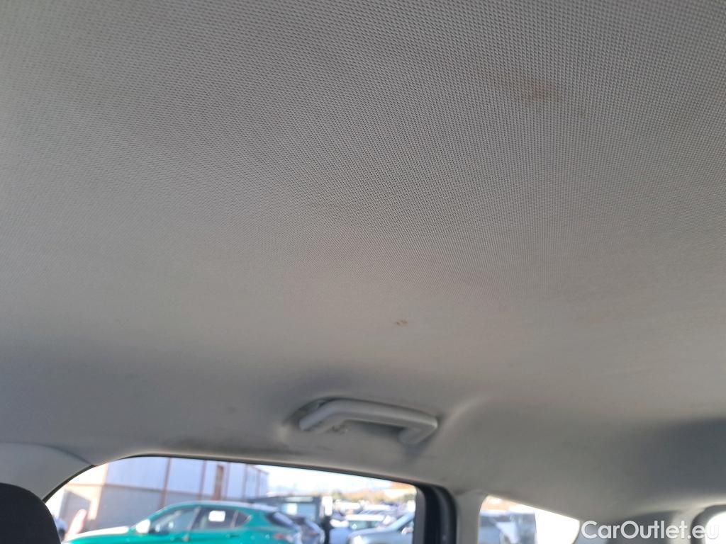  Ford  Kuga FORD  / 2016 / 5P / todoterreno 1.5 EcoBoost 88kW 4x2 Trend+ (CX) #27