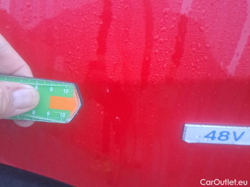  Hyundai  Tucson HYUNDAI  / 2018 / 5P / todoterreno 1.6 CRDI 85kW (116CV) 48V SLE 4X2(SP)(SL) #24