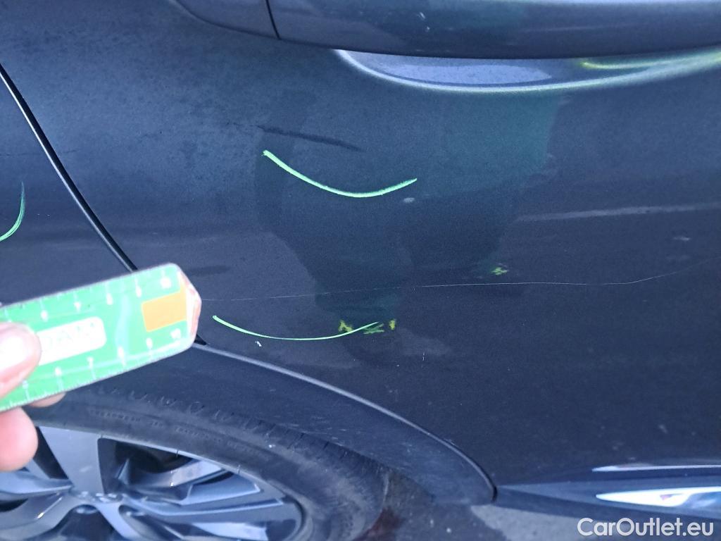  Peugeot  3008 PEUGEOT  Hybrid / 2020 / 5P / todoterreno 225 e-EAT8 Allure (AC2) #7