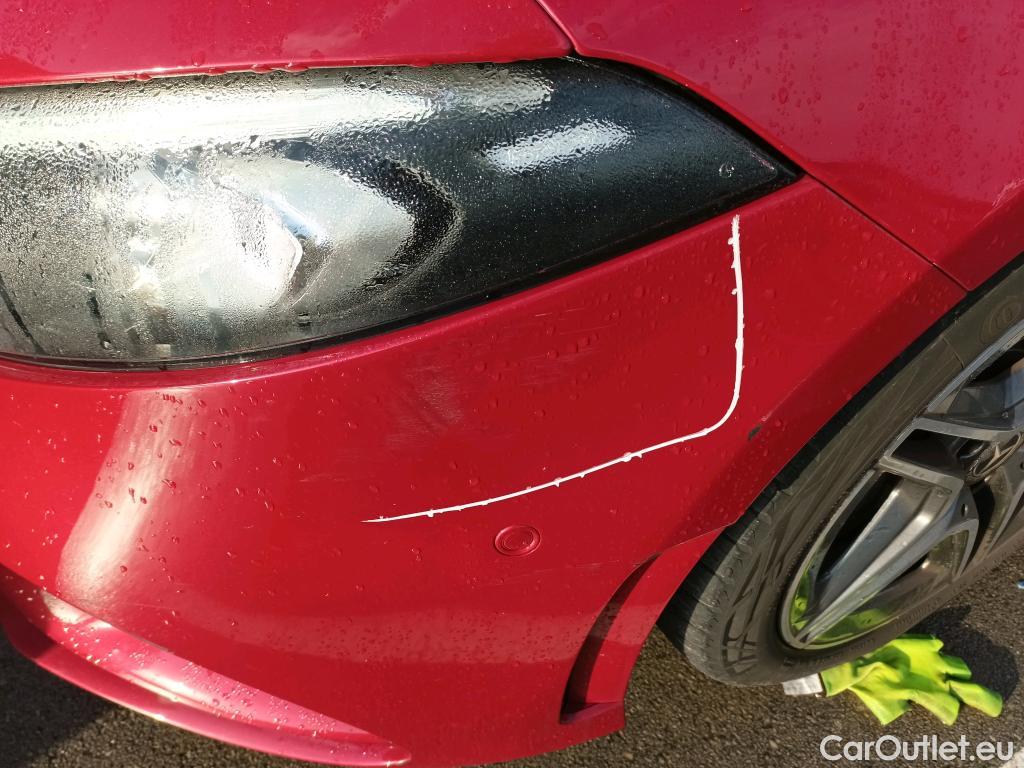  Mercedes  A-Klasse MERCEDES-BENZ Clase A / 2018 / 5P / berlina con portón A 180 d #12