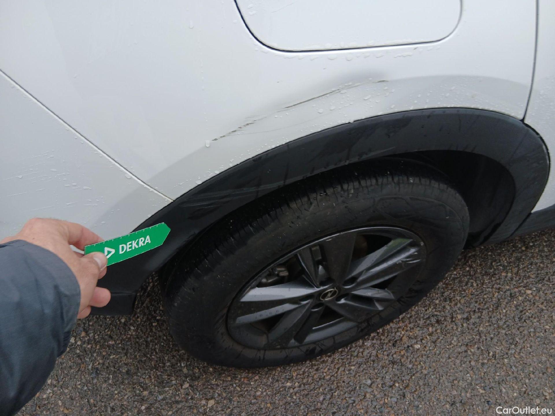  Opel   Grandland X OPEL Grandland / 2021 / 5P / todoterreno 1.5 CDTi Business Edition Auto #16