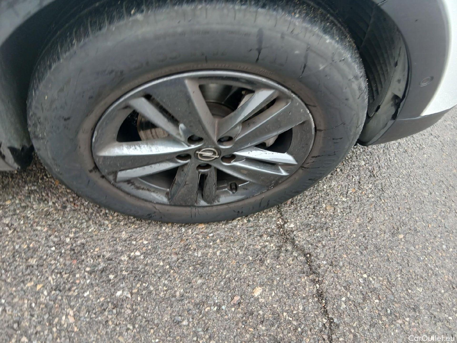  Opel   Grandland X OPEL Grandland / 2021 / 5P / todoterreno 1.5 CDTi Business Edition Auto #23