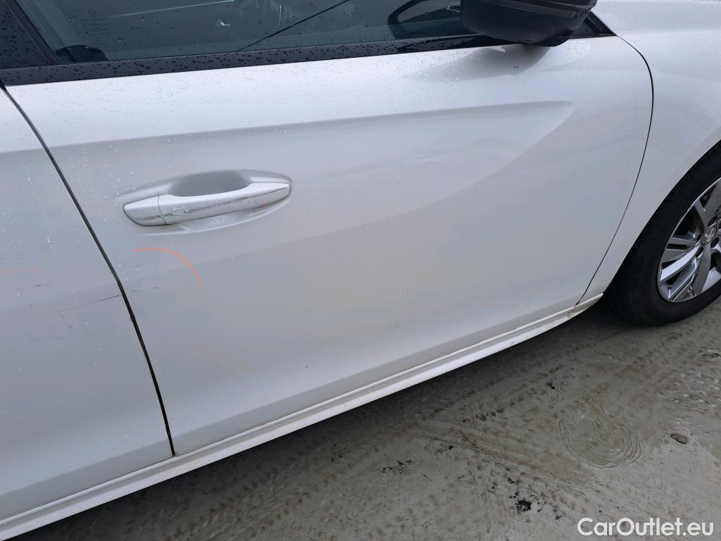  Peugeot  508 PEUGEOT  / 2018 / 5P / familiar SW Active Pack BlueHDi 130 S&S EAT8 #5