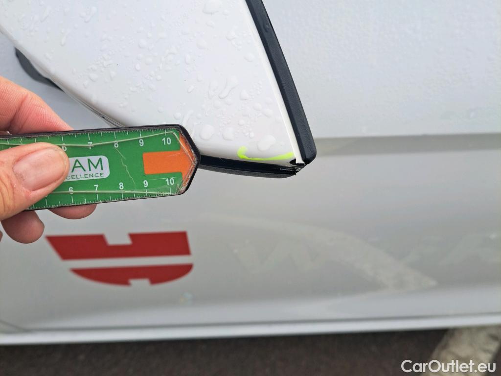  Seat  Ibiza SEAT  / 2017 / 5P / berlina con portón 1.0 MPI 59kW (80CV) Reference Plus(SP) #33