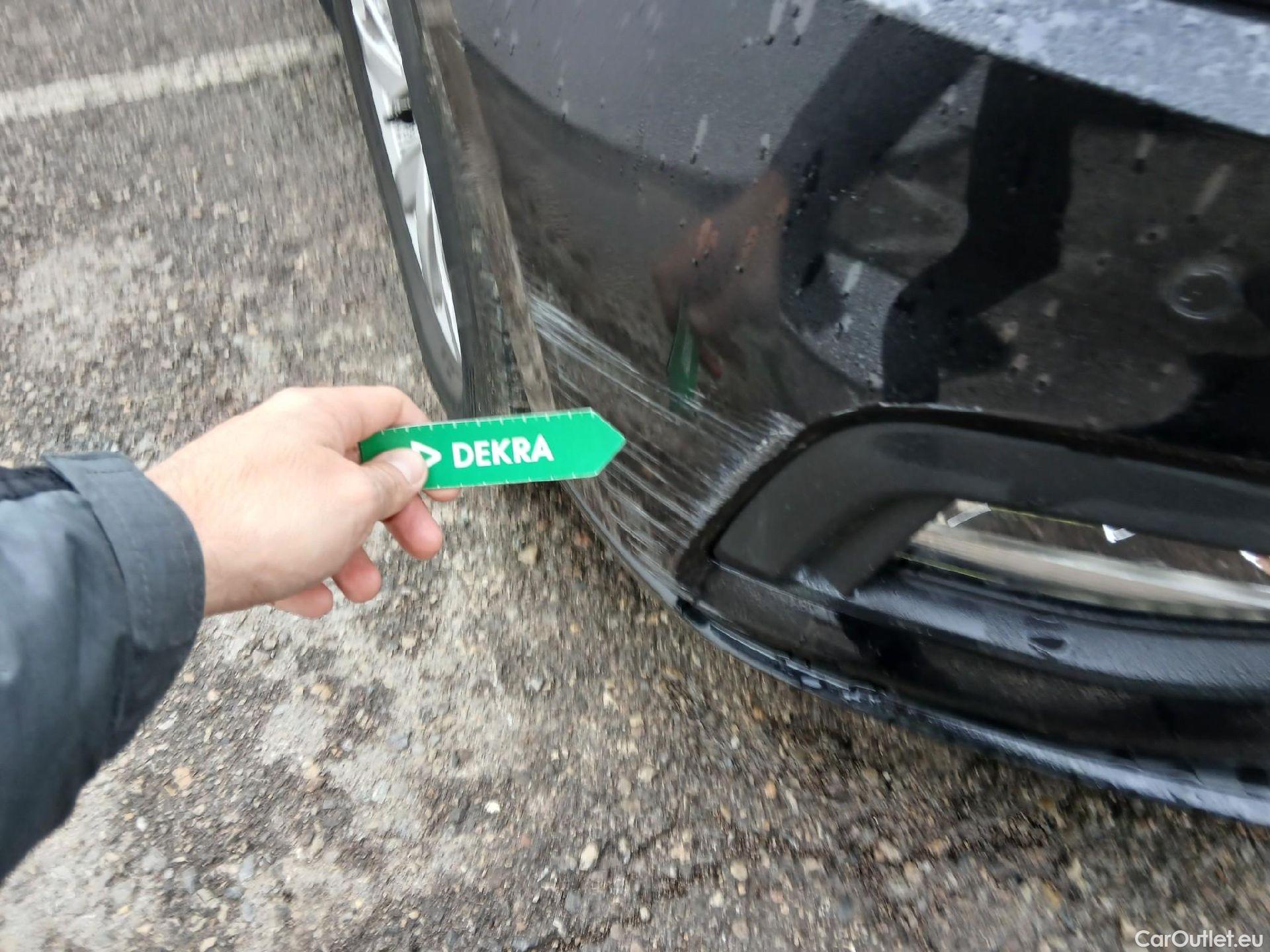  Volkswagen  Passat VOLKSWAGEN  / 2019 / 5P / familiar Variant Business 2.0 TDI 110kW #4