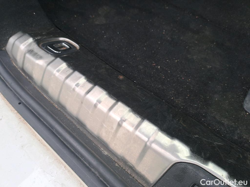  Peugeot  508 PEUGEOT  / 2018 / 5P / familiar SW Active Pack BlueHDi 130 S&S EAT8 #36