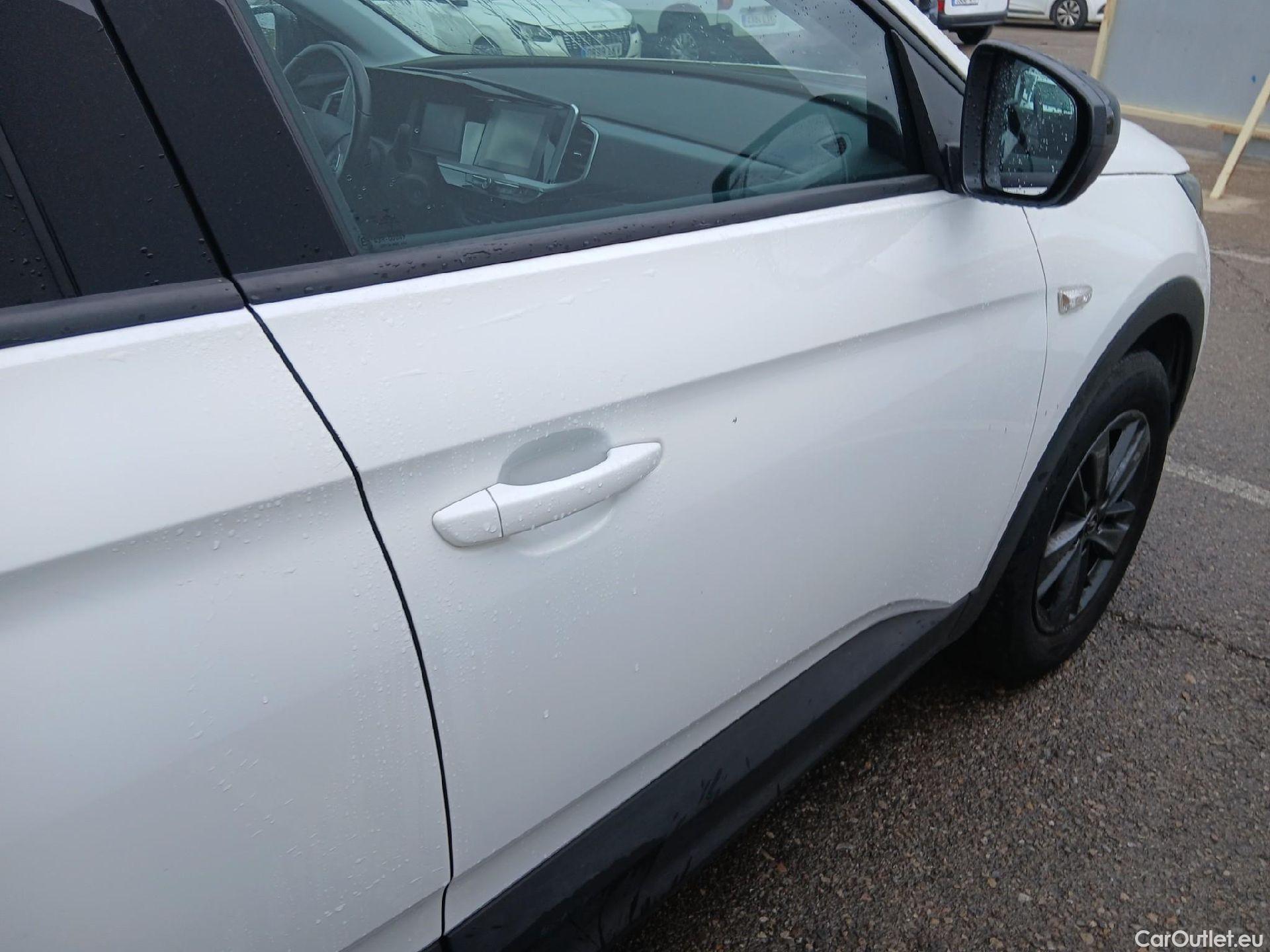  Opel   Grandland X OPEL Grandland / 2021 / 5P / todoterreno 1.5 CDTi Business Edition Auto #22