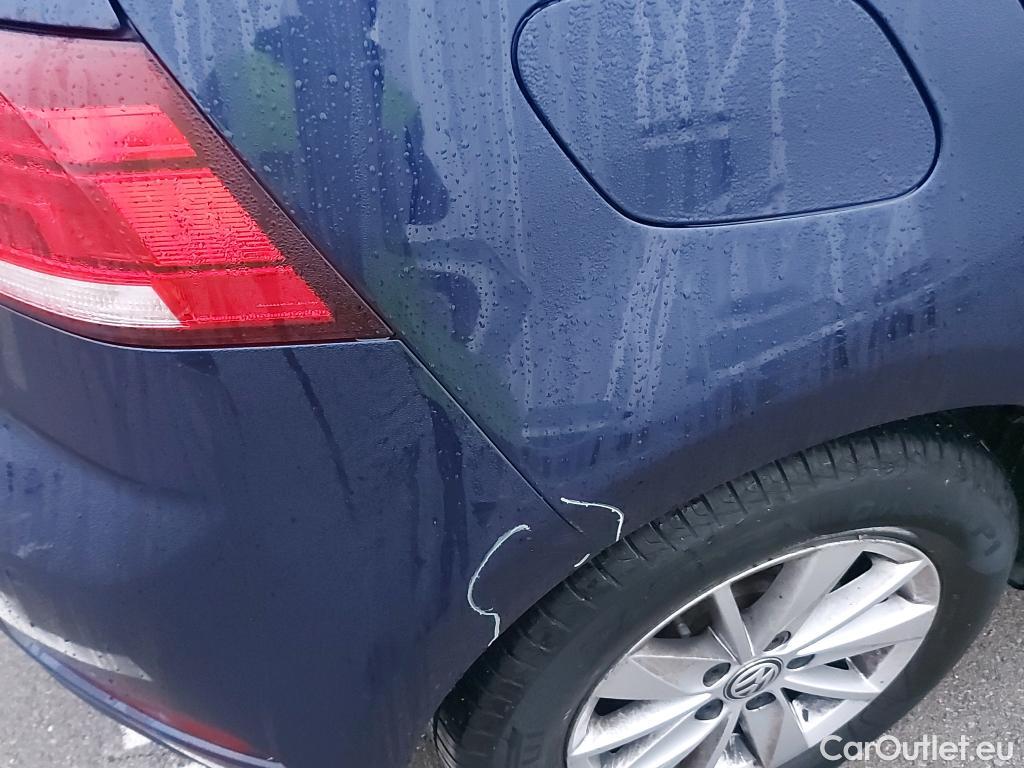  Volkswagen  Golf  VOLKSWAGEN / 2016 / 5P / berlina con portón Ready2Go 1.0 TSI 85kW (115CV) #5