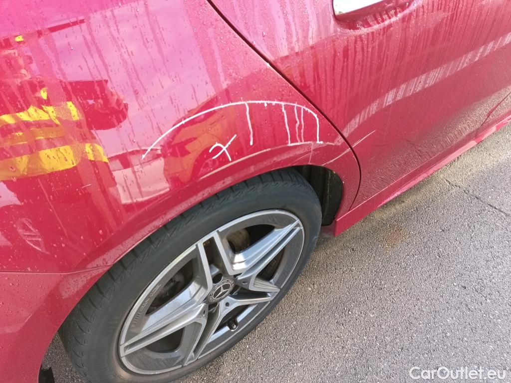  Mercedes  A-Klasse MERCEDES-BENZ Clase A / 2018 / 5P / berlina con portón A 180 d #1