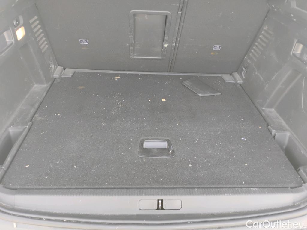  Peugeot  3008  Active Pack 1.5 HDi 130CV MT6 E6d #21