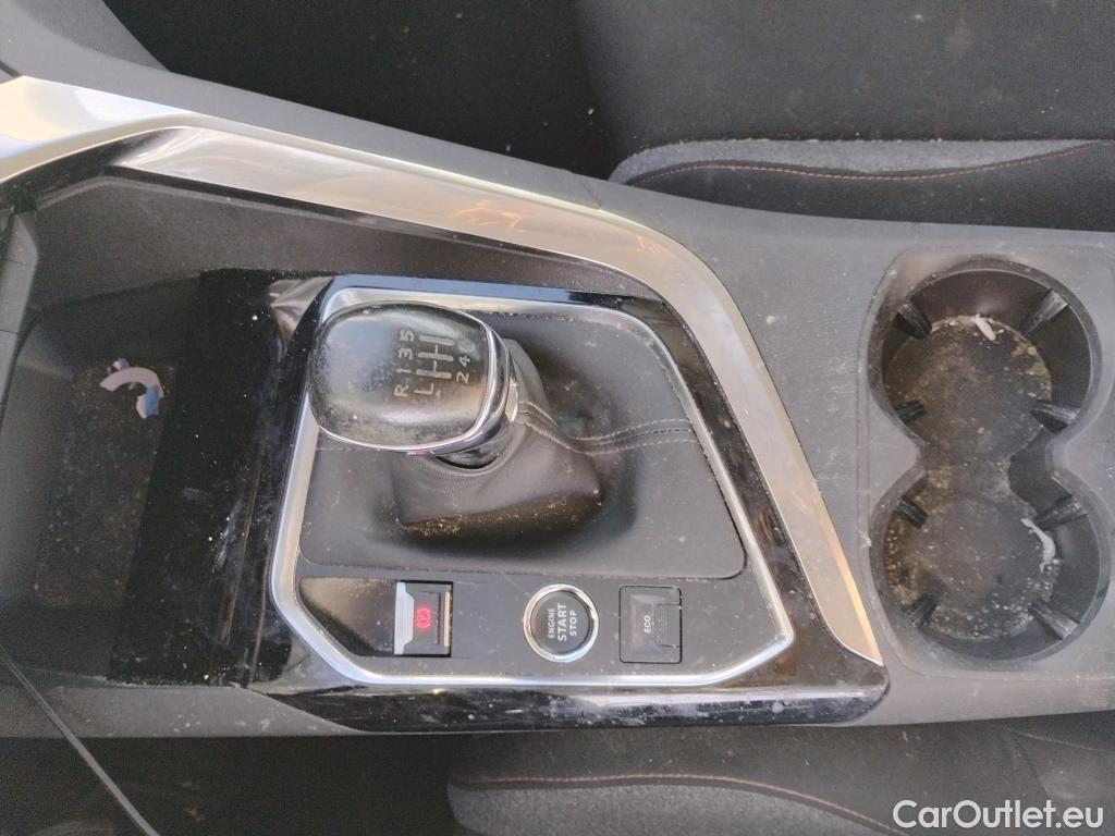  Peugeot  3008  Active Pack 1.5 HDi 130CV MT6 E6d #14