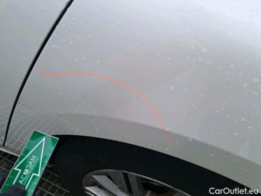  Peugeot  508 PEUGEOT  / 2018 / 5P / familiar SW Active Pack BlueHDi 130 S&S EAT8 #10