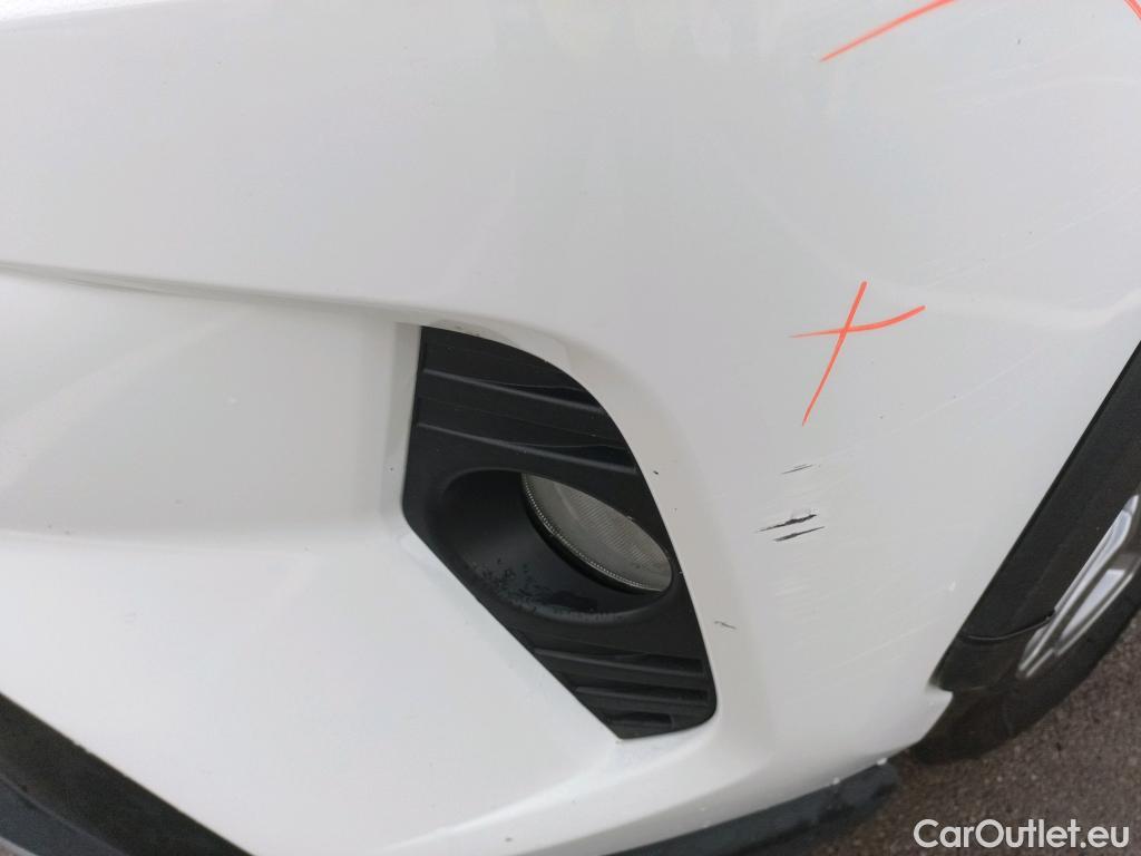  Toyota  RAV4 TOYOTA  / 2018 / 5P / todoterreno 2.5l 220H Advance 4WD #20