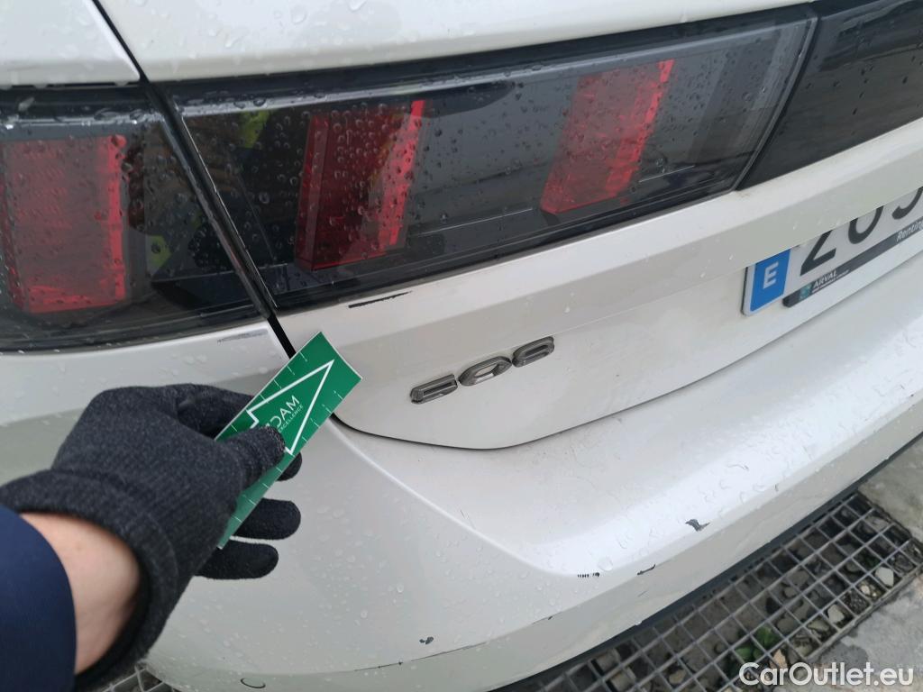  Peugeot  508 PEUGEOT  / 2018 / 5P / familiar SW Active Pack BlueHDi 130 S&S EAT8 #26