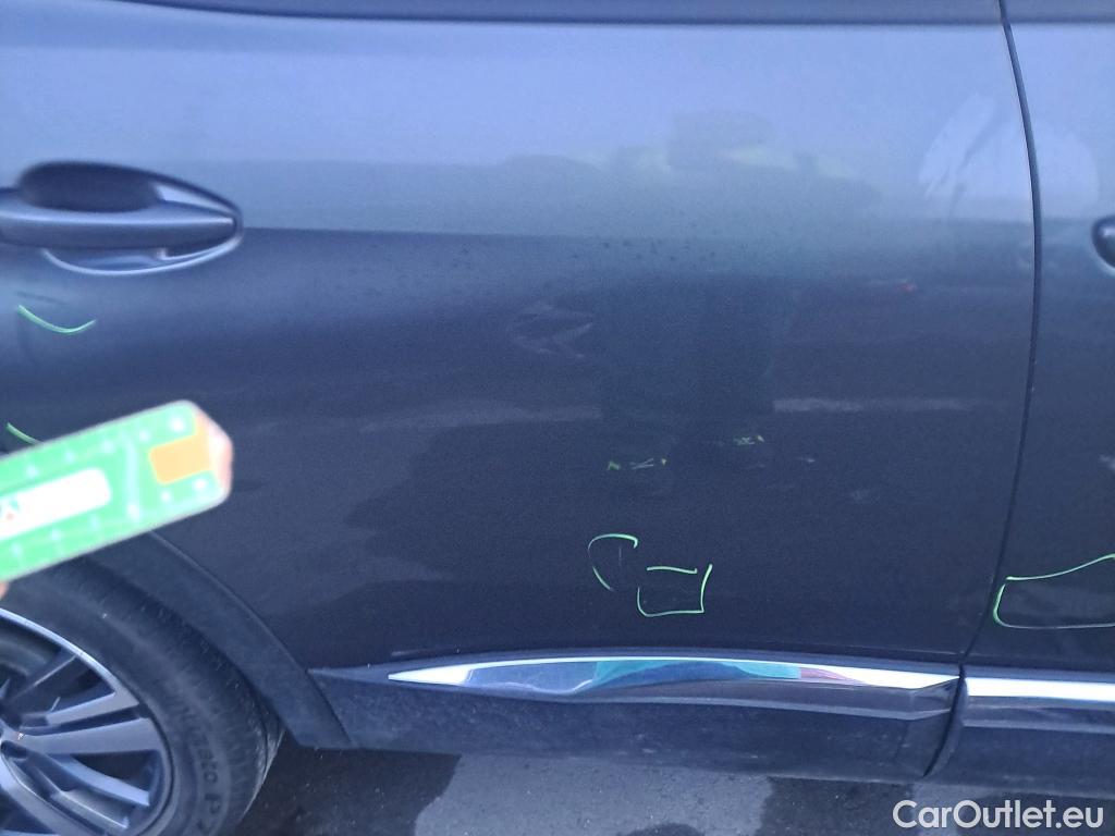  Peugeot  3008 PEUGEOT  Hybrid / 2020 / 5P / todoterreno 225 e-EAT8 Allure (AC2) #5