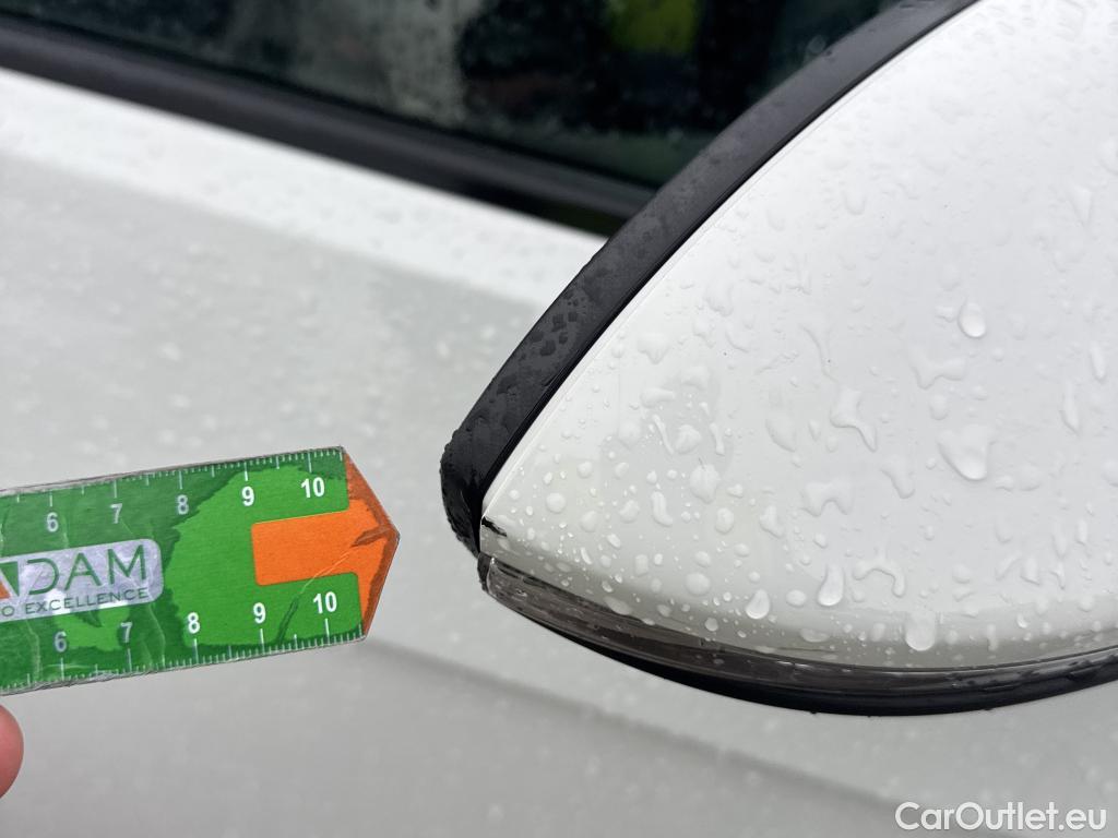  Volkswagen  Golf  VOLKSWAGEN / 2016 / 5P / berlina con portón Last Edition 1.5 TSI EVO 96kW (130CV) (CX) #27