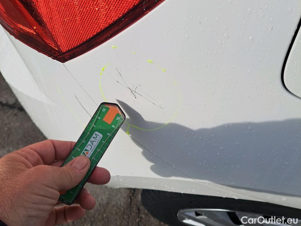  Seat  Ibiza SEAT  / 2017 / 5P / berlina con portón 1.0 MPI 59kW (80CV) Reference Plus(SP) #12