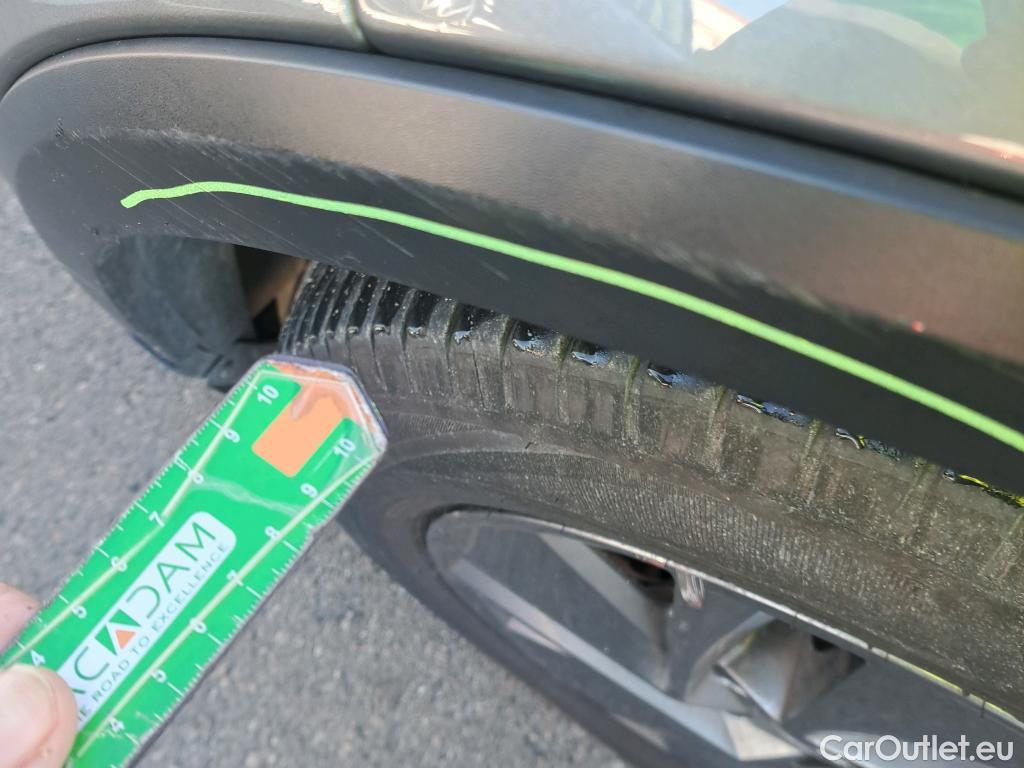  Nissan  Qashqai NISSAN  / 2021 / 5P / todoterreno DIG-T 116kW (158CV) mHEV Xtronic Acenta (AC) #26