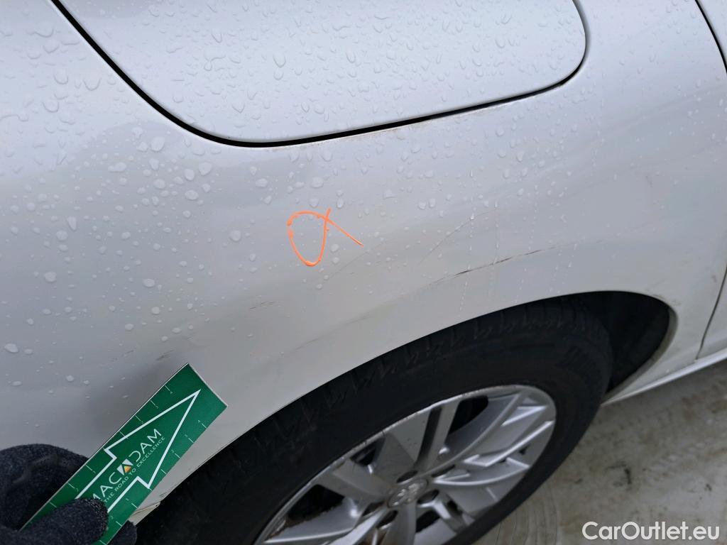  Peugeot  508 PEUGEOT  / 2018 / 5P / familiar SW Active Pack BlueHDi 130 S&S EAT8 #2