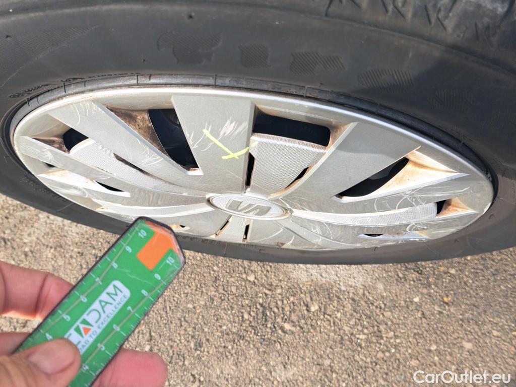  Seat  Ibiza SEAT  / 2017 / 5P / berlina con portón 1.0 MPI 59kW (80CV) Reference Plus(SP) #21