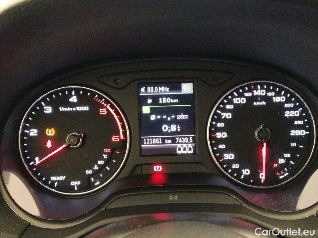  Audi  Q2 AUDI  / 2020 / 5P / todoterreno Advanced 30 TDI 85kW (116CV) #14