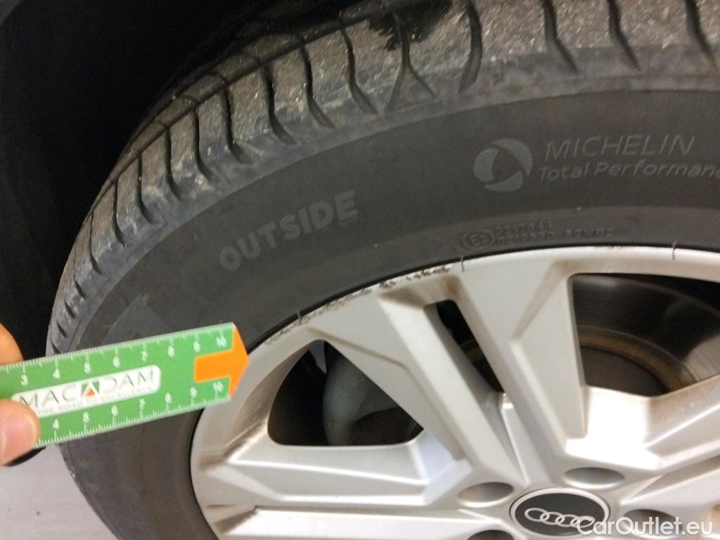  Audi  Q2 AUDI  / 2020 / 5P / todoterreno Advanced 35 TFSI 110kW (150CV) S tronic (AC) #6