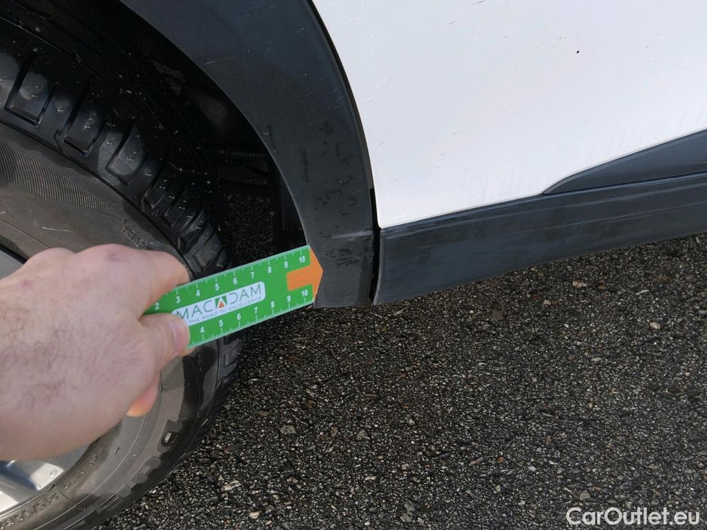  Peugeot  2008  Active Pack 1.5 HDi 110CV MT6 E6d #12