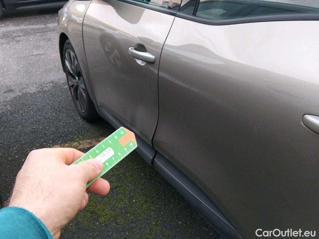  Renault  Scenic RENAULT Scénic / 2016 / 5P / monovolumen compacto Zen Energy dCi 96kW (130CV) #2