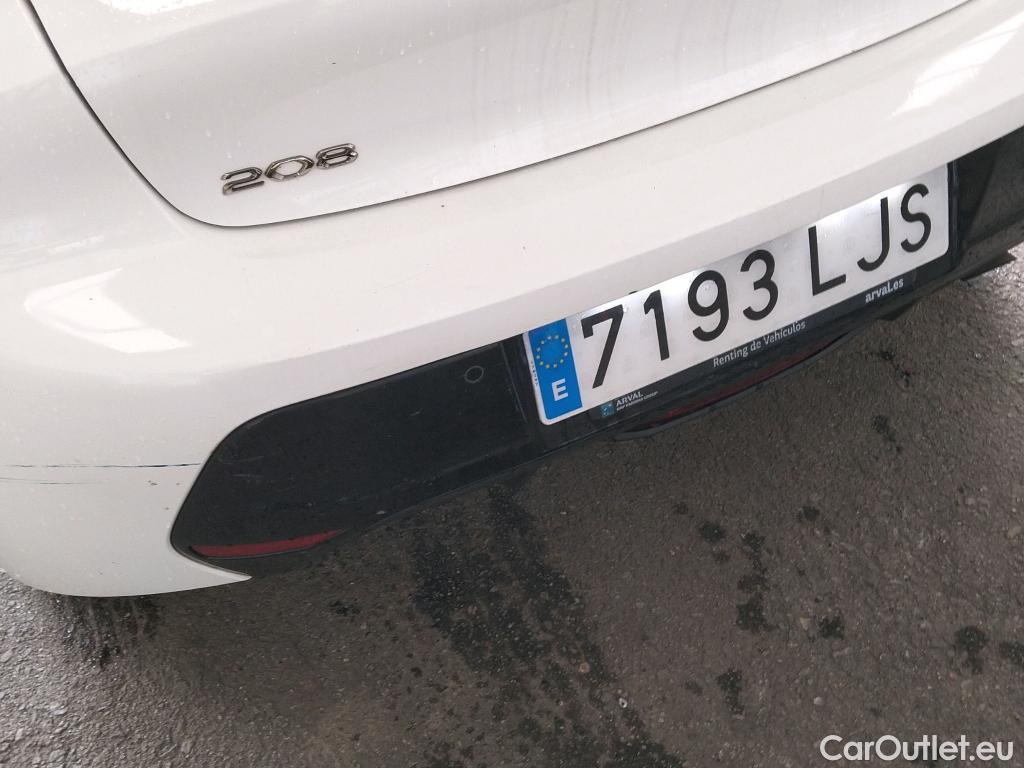  Peugeot  208 PEUGEOT  / 2019 / 5P / berlina con portón BlueHDi 73kW (100CV) Allure #12