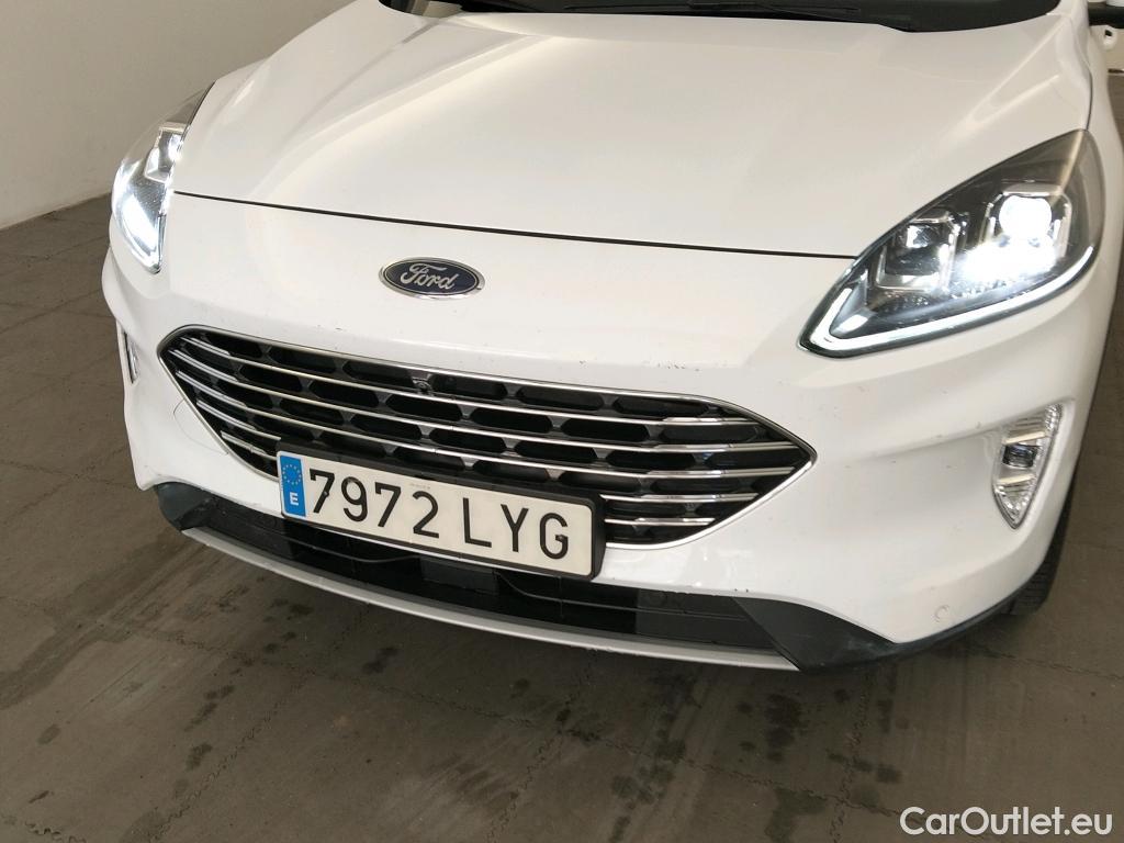  Ford  Kuga FORD  / 2019 / 5P / todoterreno Titanium 2.5 Duratec FHEV 140kW Auto #11