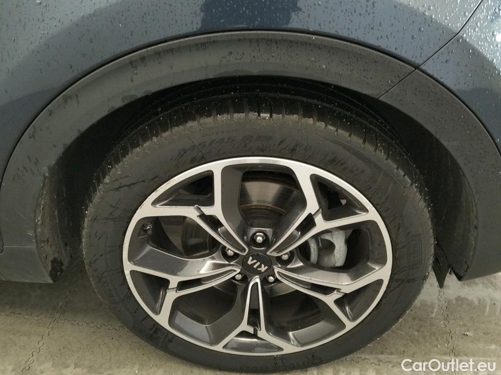  KIA  Sportage KIA  / 2018 / 5P / todoterreno 1.6 T-GDi GT Line Xtreme 130kW DCT 4x4 #23