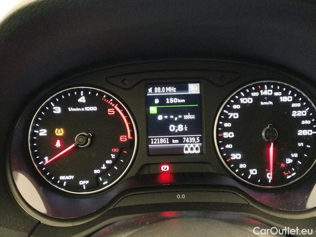  Audi  Q2 AUDI  / 2020 / 5P / todoterreno Advanced 30 TDI 85kW (116CV) #13