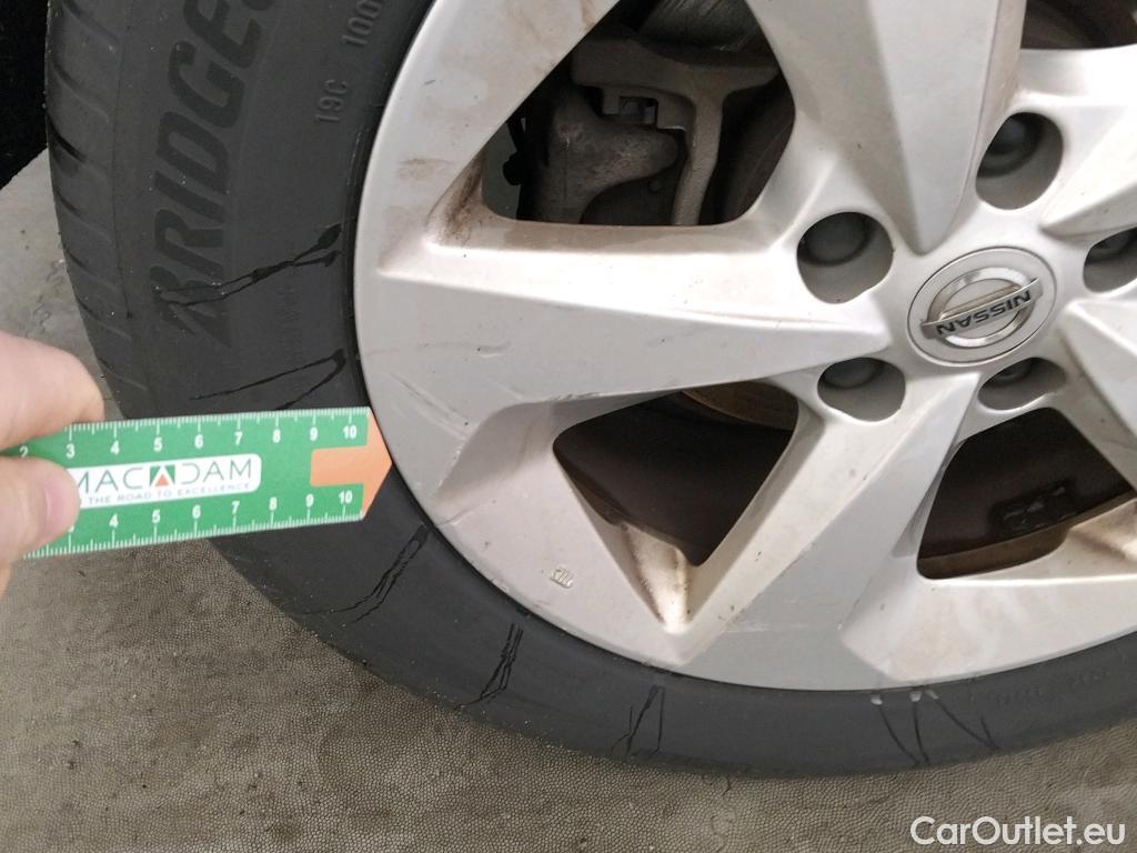  Nissan  Qashqai NISSAN  / 2017 / 5P / todoterreno dCi 85 kW (115 CV) E6D ACENTA #8