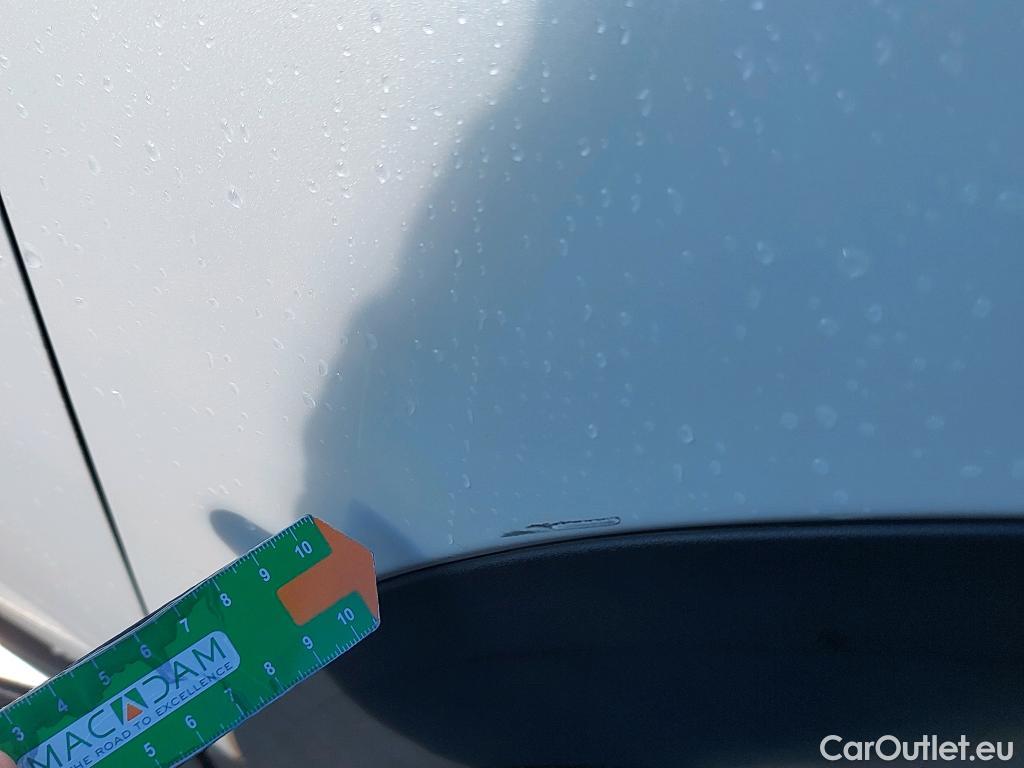  Peugeot  5008 PEUGEOT  / 2020 / 5P / todoterreno 1.5 BlueHDi 96kW S&S GT EAT8 #12