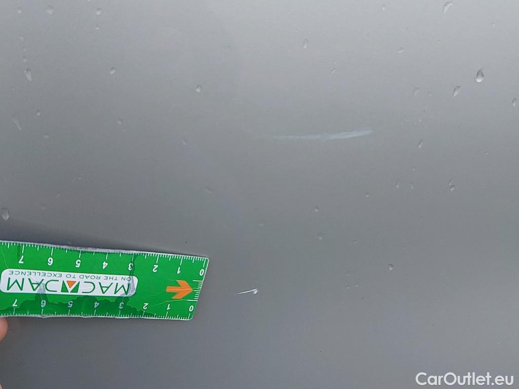  Bmw  X1 BMW  / 2019 / 5P / todoterreno sDrive16d Business #4