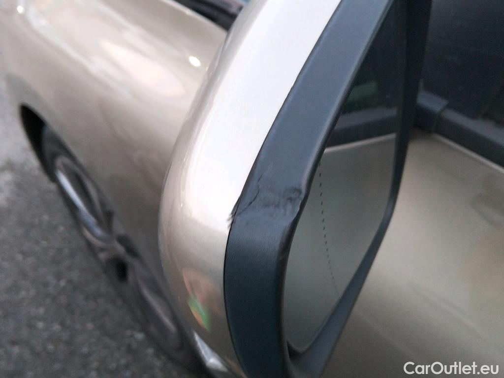  Renault  Scenic RENAULT Scénic / 2016 / 5P / monovolumen compacto Zen Energy dCi 96kW (130CV) #33