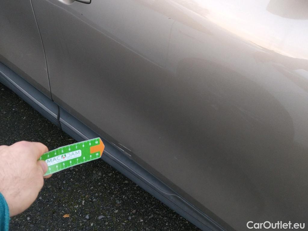  Renault  Scenic RENAULT Scénic / 2016 / 5P / monovolumen compacto Zen Energy dCi 96kW (130CV) #4