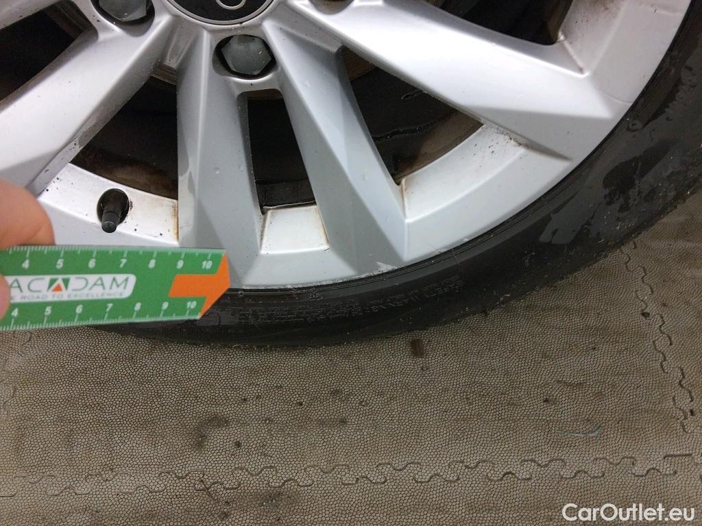  Audi  A3 AUDI  / 2020 / 4P / sedán Sedan 30 TFSI 81kW (110CV) S tronic #10